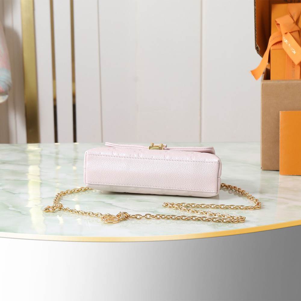 LV Nano Madeleine