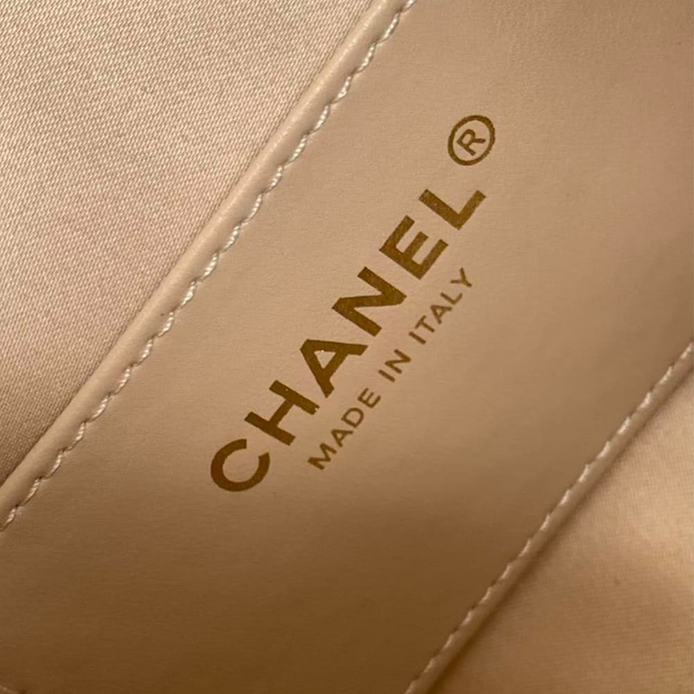 Ch**el 25 Mini Handbag(HIGH-END GRADE)