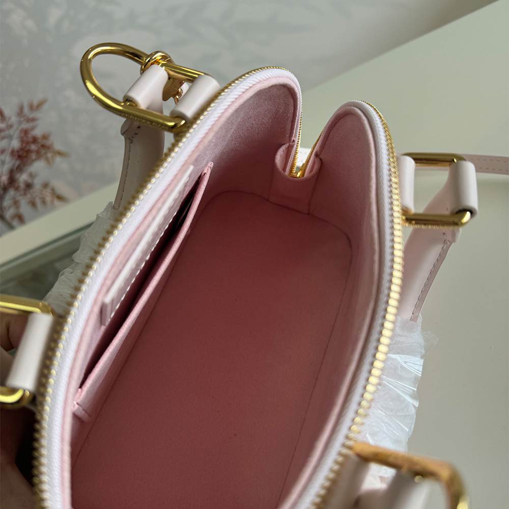 LV x TM Alma BB
