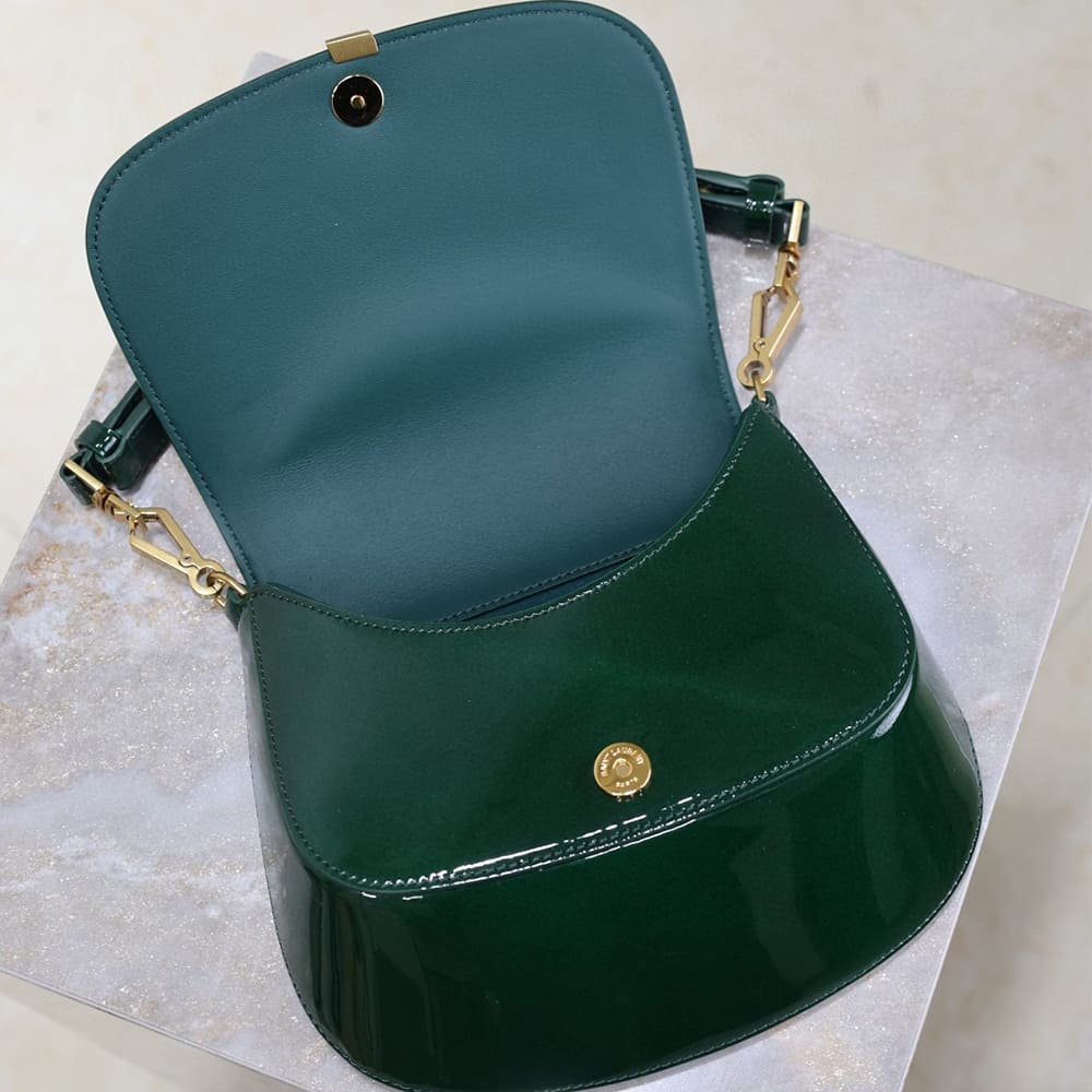 Y51 Mini VOLTAIRE TOP HANDLE bag in patent leather