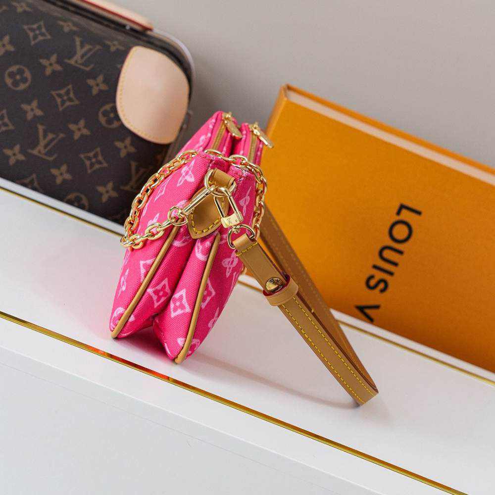 LV Pochette Liv