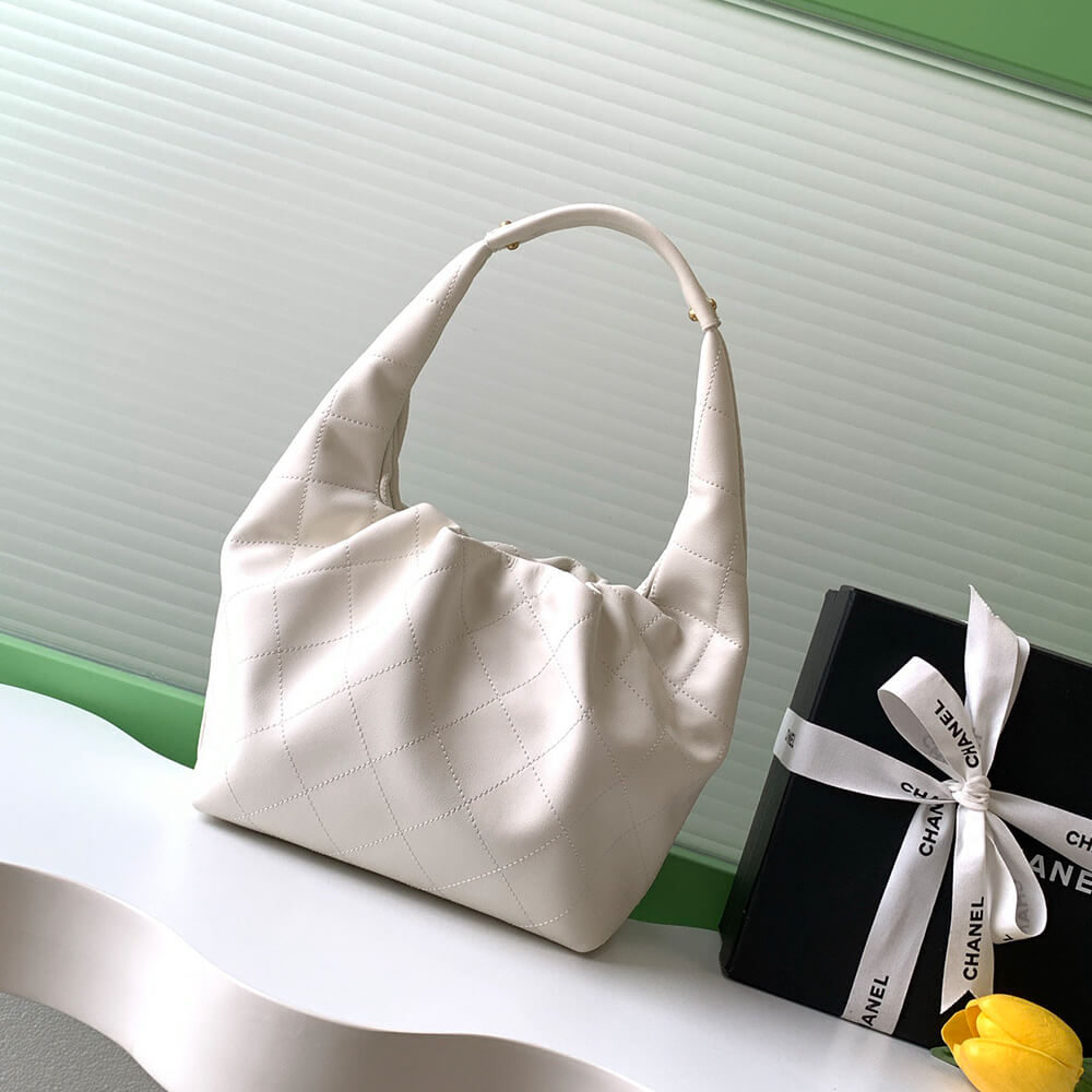 Ch**el HOBO HANDBAG(HIGH-END GRADE)