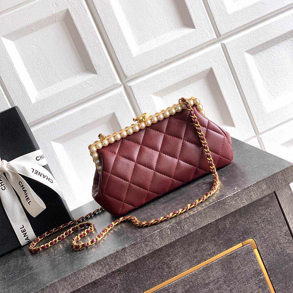 Ch**el Clutch(HIGH-END GRADE)