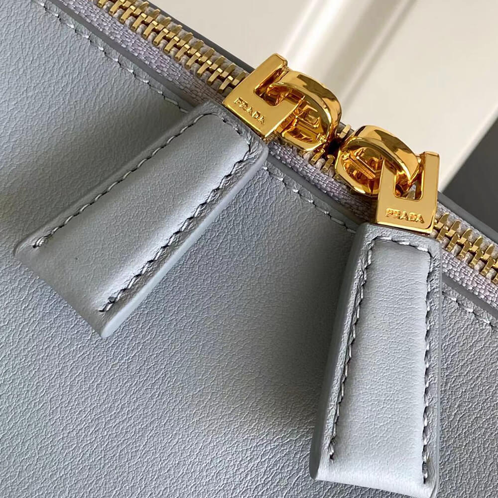 Pra*a Pra*a Darling medium leather shoulder bag