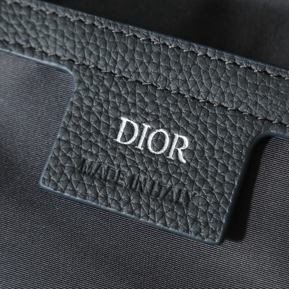 D10r Small Saddle Messenger Bag with Flap