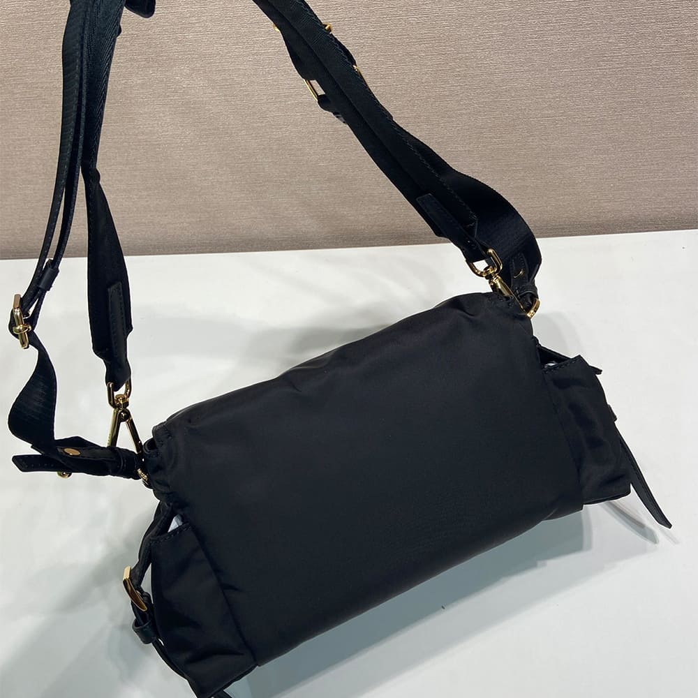 Pra*a Explore medium Re-Nylon shoulder bag with flap(HIGH-END GRADE)