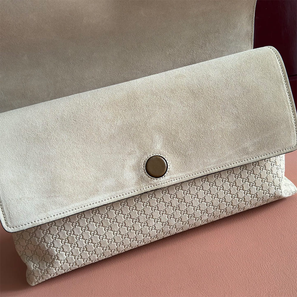 Gvc*1 Large shoulder bag with chain(HIGH-END GRADE)