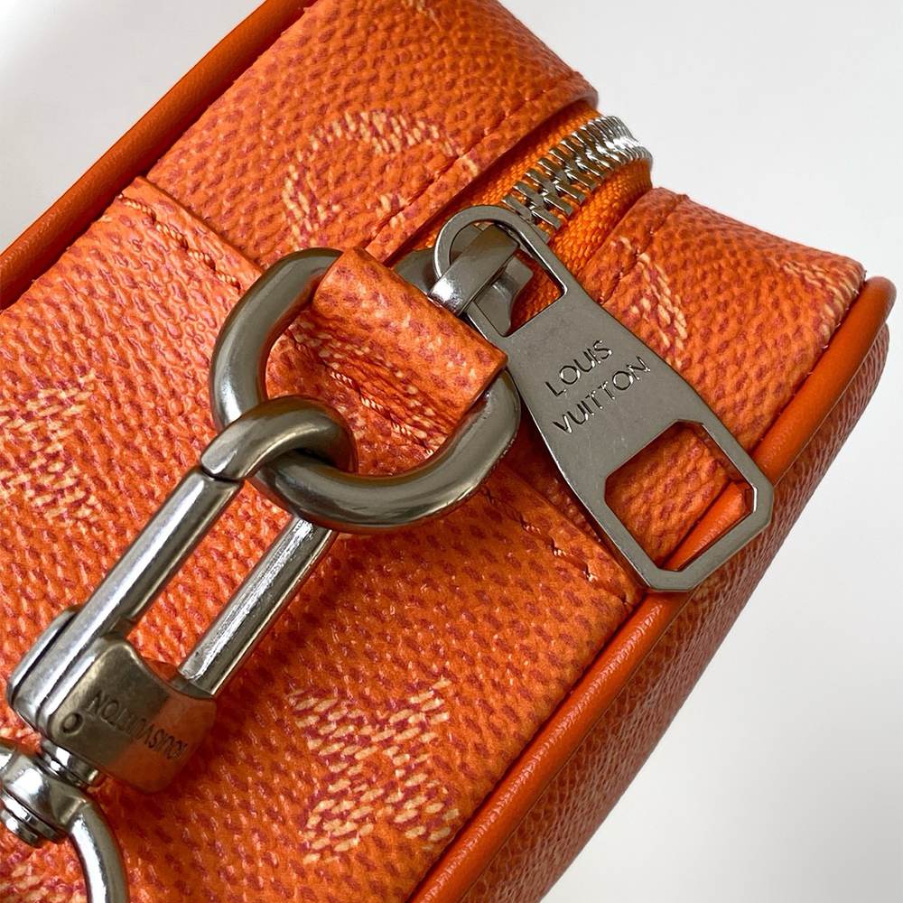 LV Trocadéro Wearable Wallet