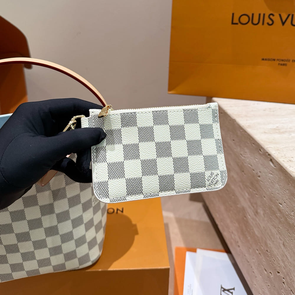LV All In BB