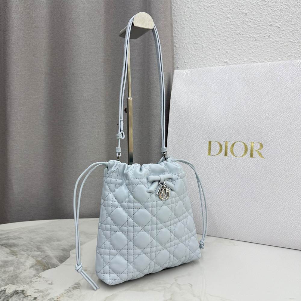 D10r AD10rable Mini Bucket Bag