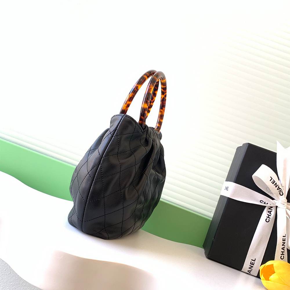 Ch**el SMALL HOBO BAG(HIGH-END GRADE)