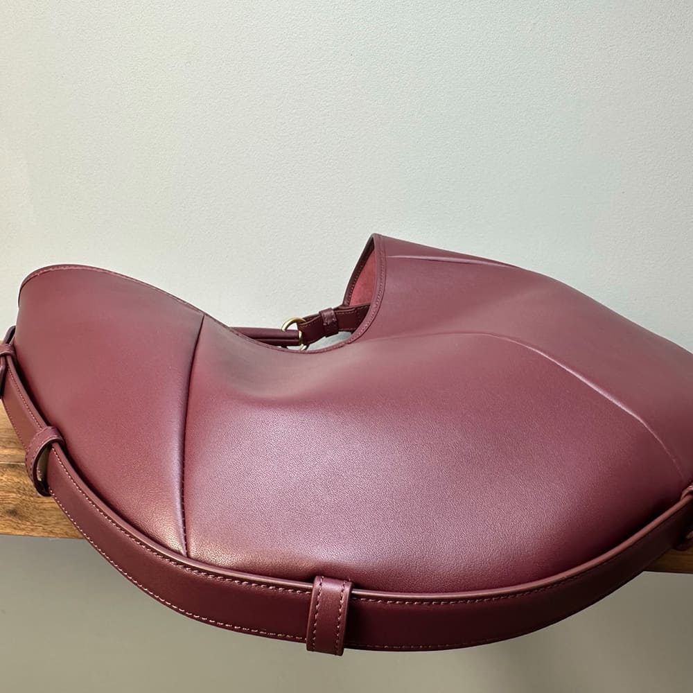 Y51 MOMBASA medium in leather(HIGH-END GRADE)