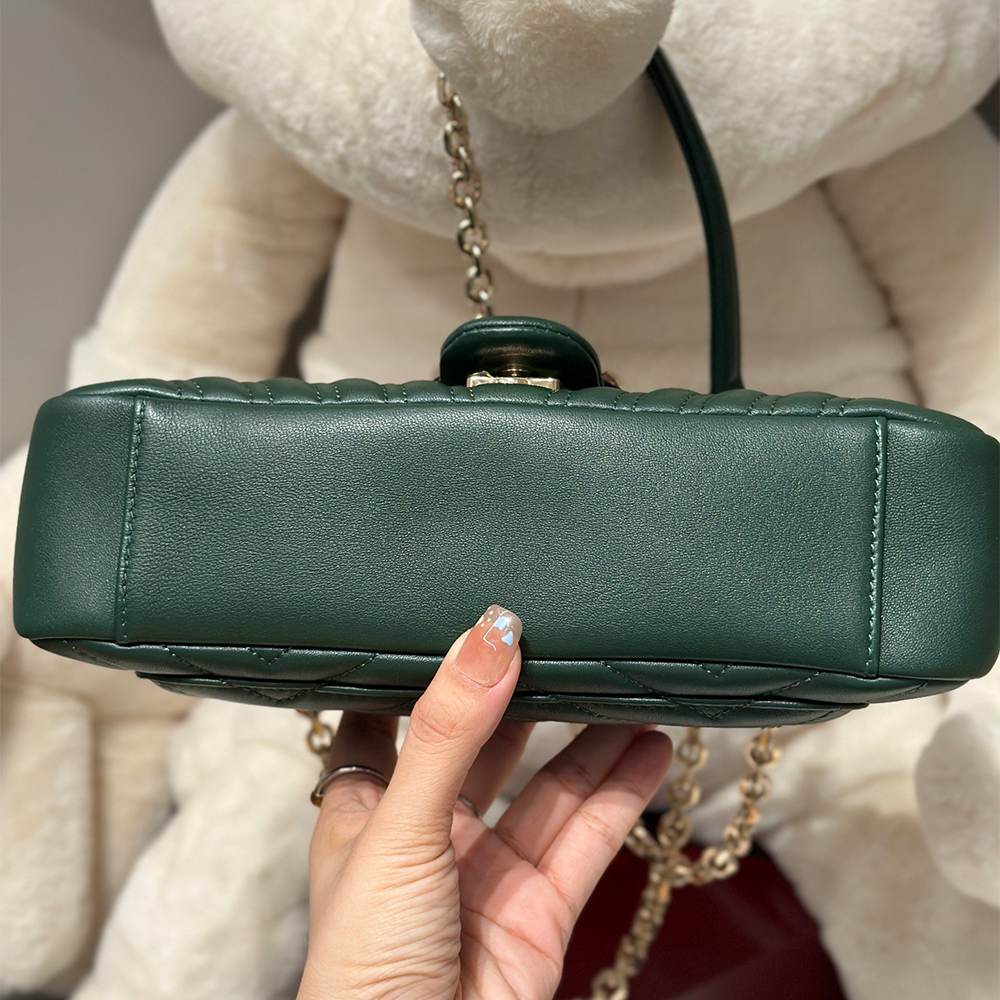 GG Marmont medium shoulder bag(TAX-FREE Grade)