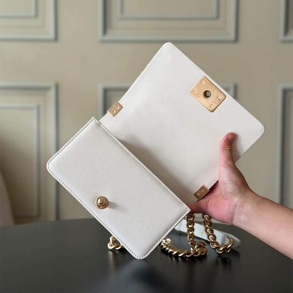 Ch**el Small BOY Ch**el Handbag(HIGH-END GRADE)