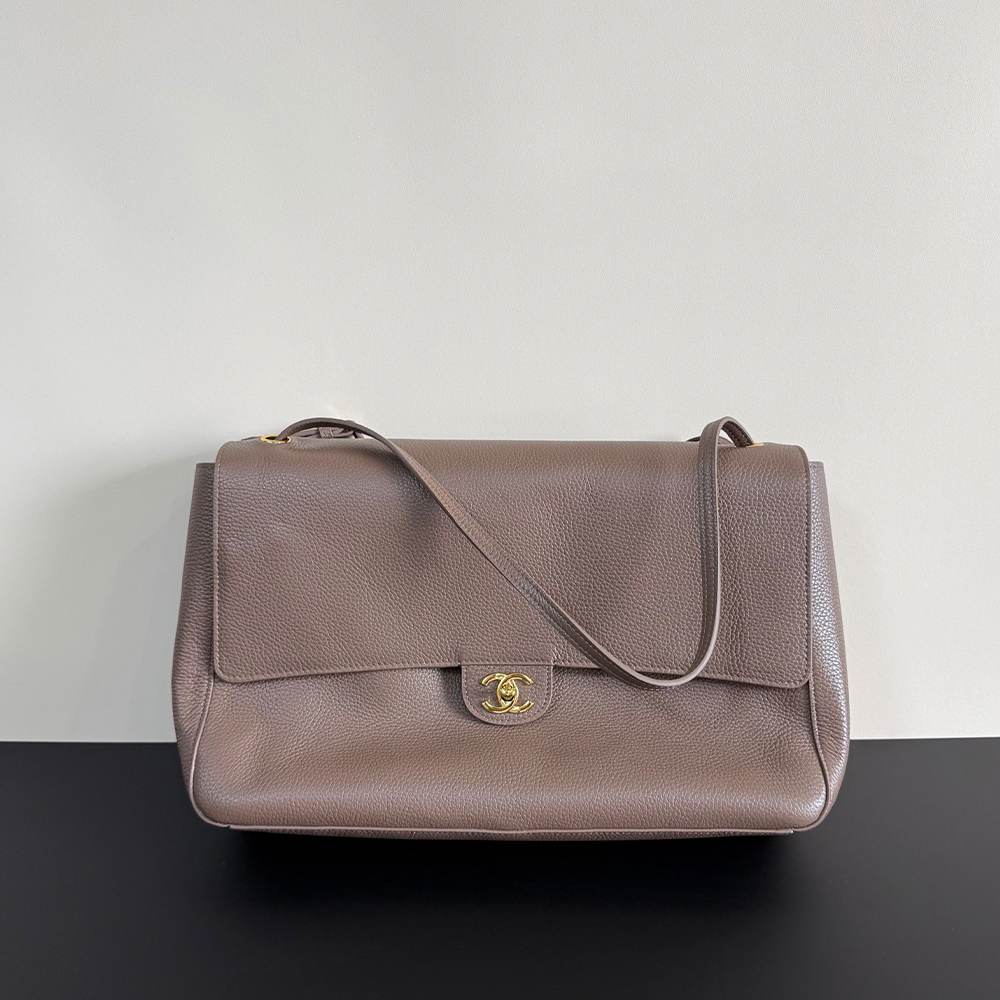 Ch**el Maxi Flapbag(HIGH-END GRADE)