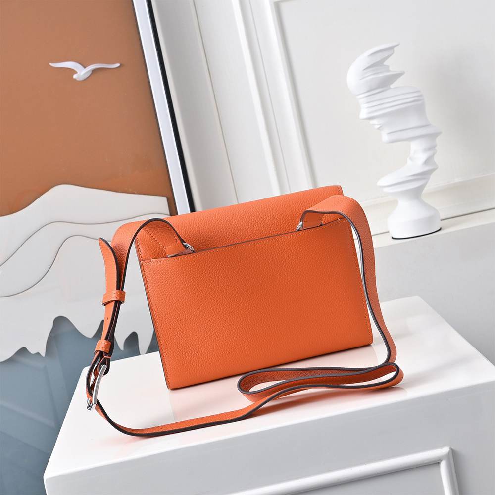 H**me5 Sac a depeches 21 bag(HIGH-END GRADE)