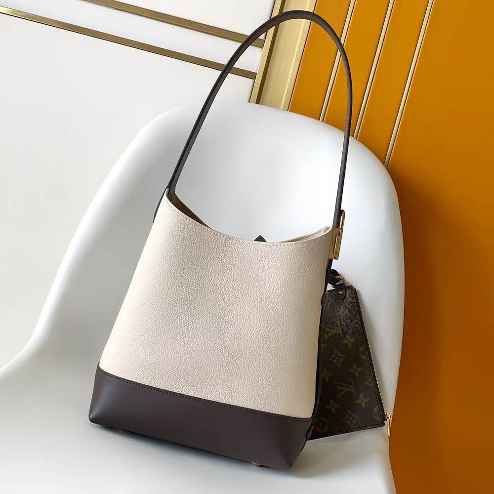 LV Low Key Hobo PM