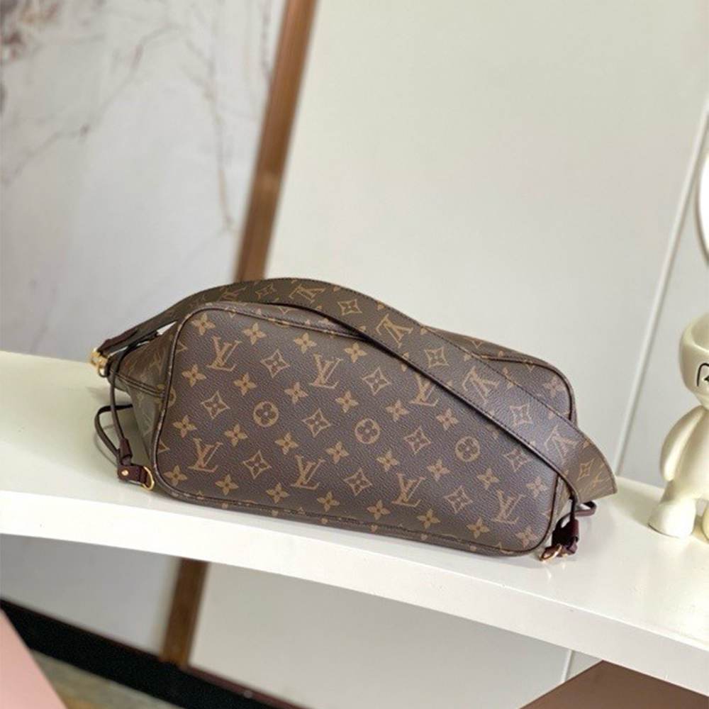 LV Neverfull Inside Out MM