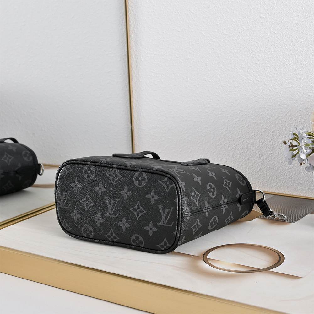 LV Neverfull Bandoulière Inside Out BB