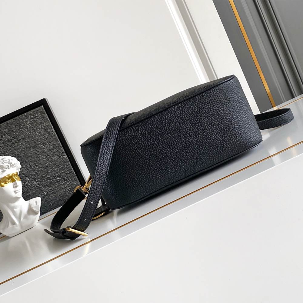 Pra*a Small leather bag(HIGH-END GRADE)