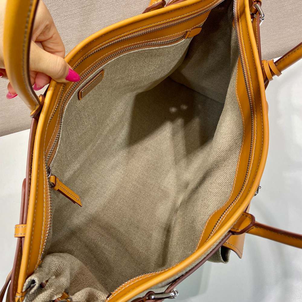 Pra*a Bonnie linen and leather tote bag(HIGH-END GRADE)