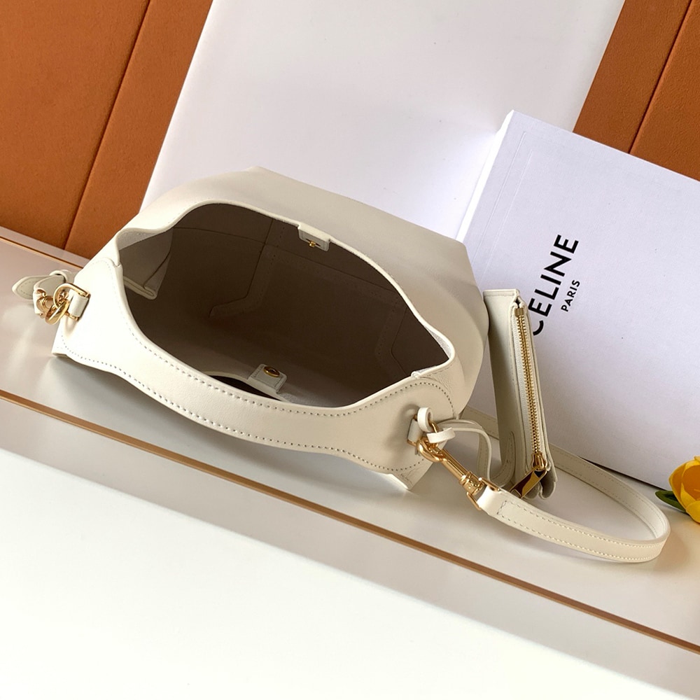 Ce1i*e SMALL HOBO IN S*pPLE SMOOTH CALFSKIN(HIGH-END GRADE)