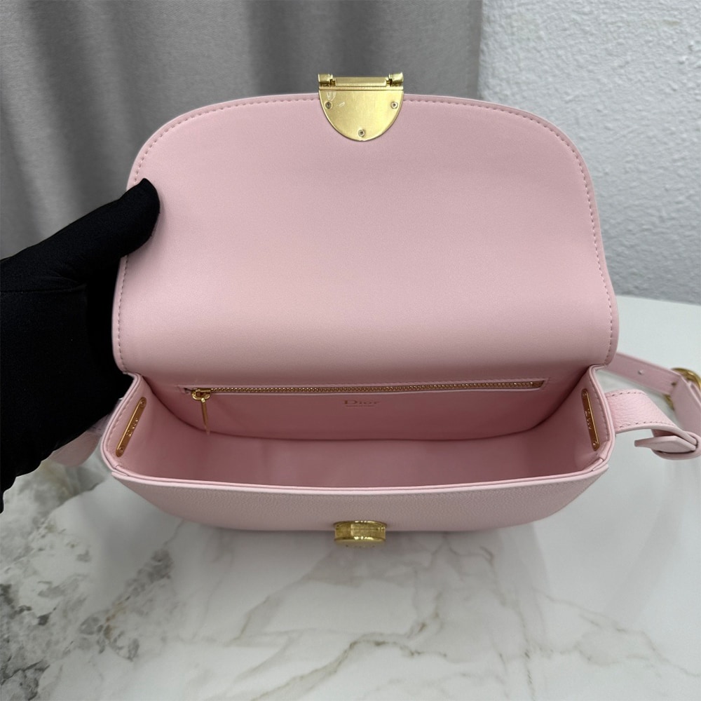 D10r Medium D10r Medaillon Flap Bag(HIGH-END GRADE)