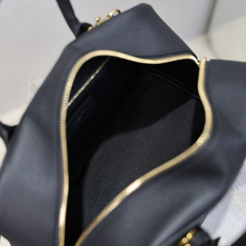 Y51 SAC DE JOUR boston in grained leather small(HIGH-END GRADE)
