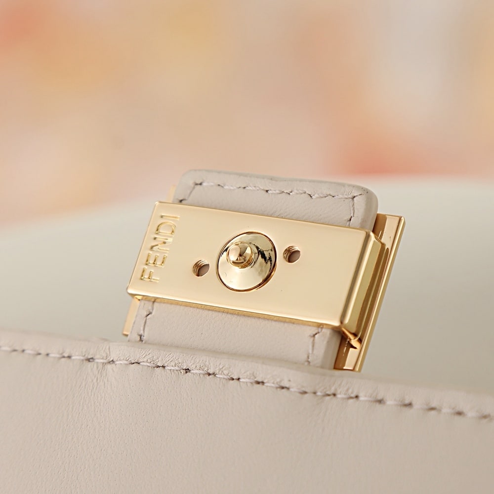 F**di Wallet On Chain Baguette(HIGH-END GRADE)