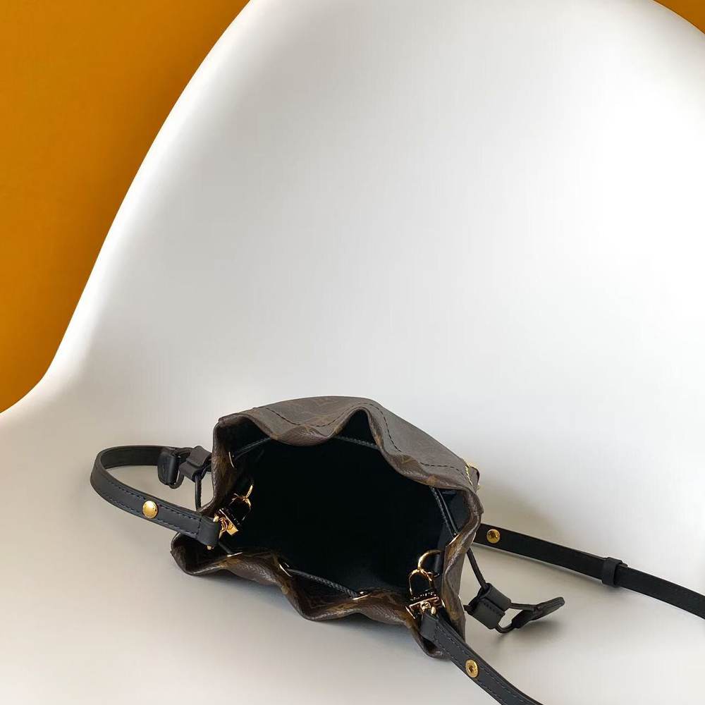 LV Nano Noé Trunk