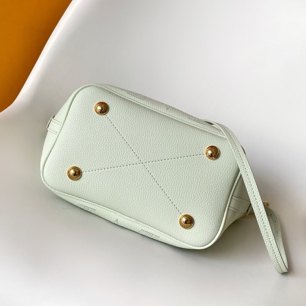 LV Blossom PM(HIGH-END GRADE)